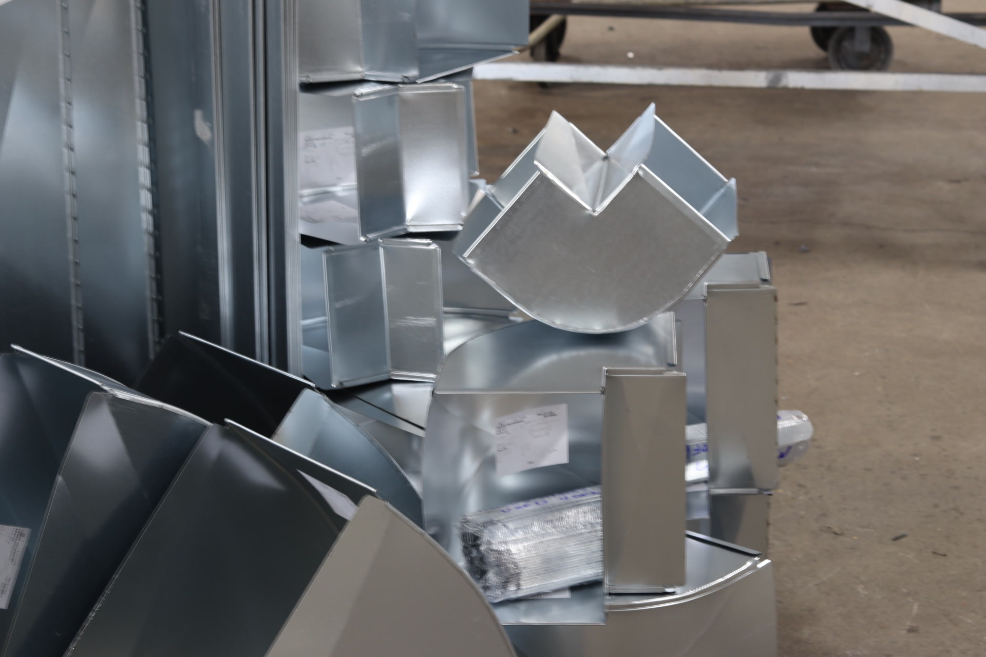 Galvanized duct fittings